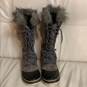 Sorel Joan of Arc boots